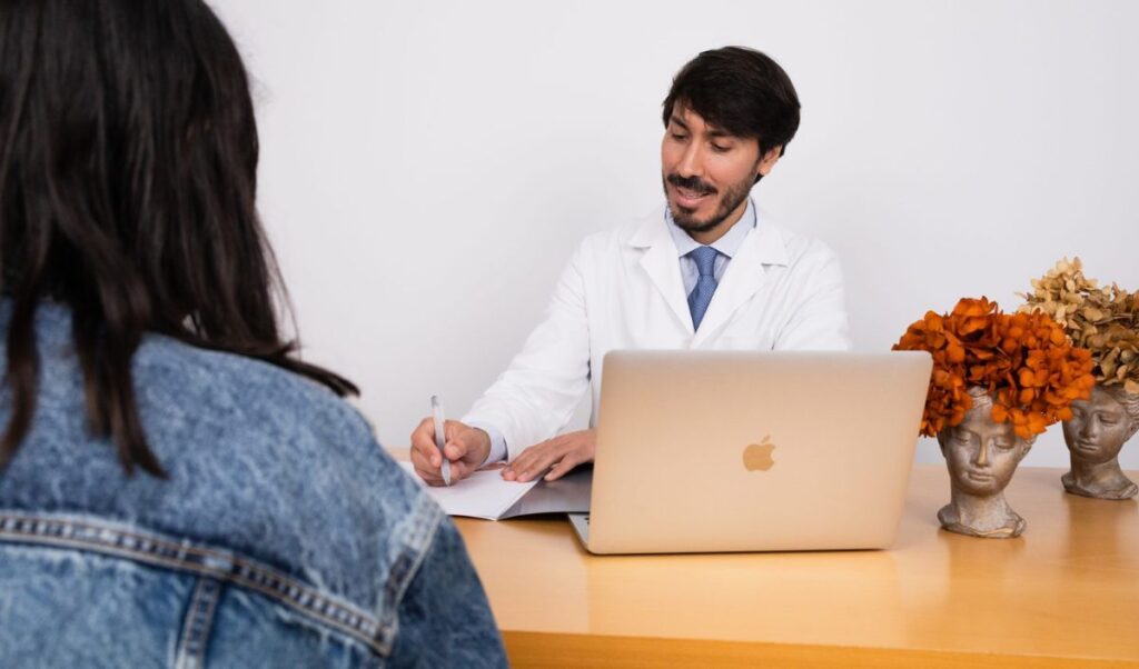 cirujano-rinoplastia-ultrasonica